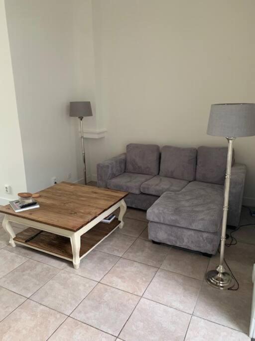 Een Heerlijke Woning Op Loopafstand Van Centrum! Леуварден Екстериор снимка